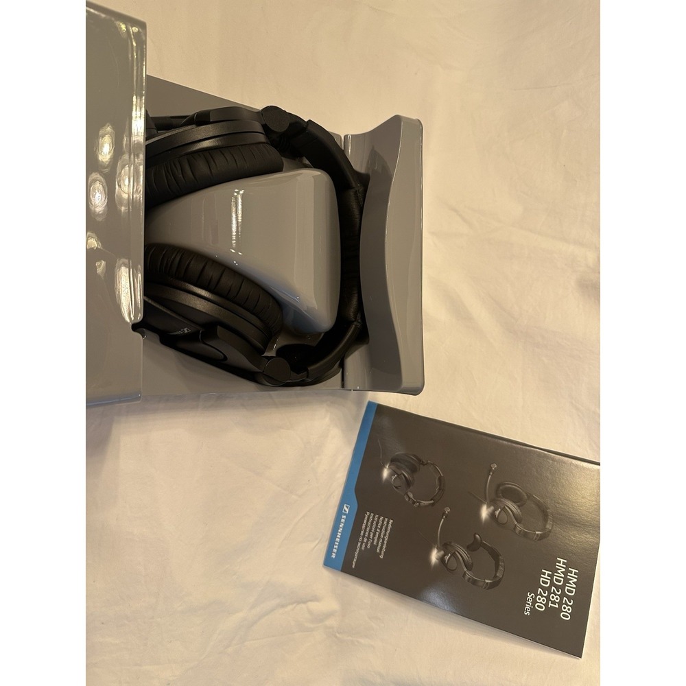 Sennheiser HD 280 Pro Over the Ear Headphones - Black‎